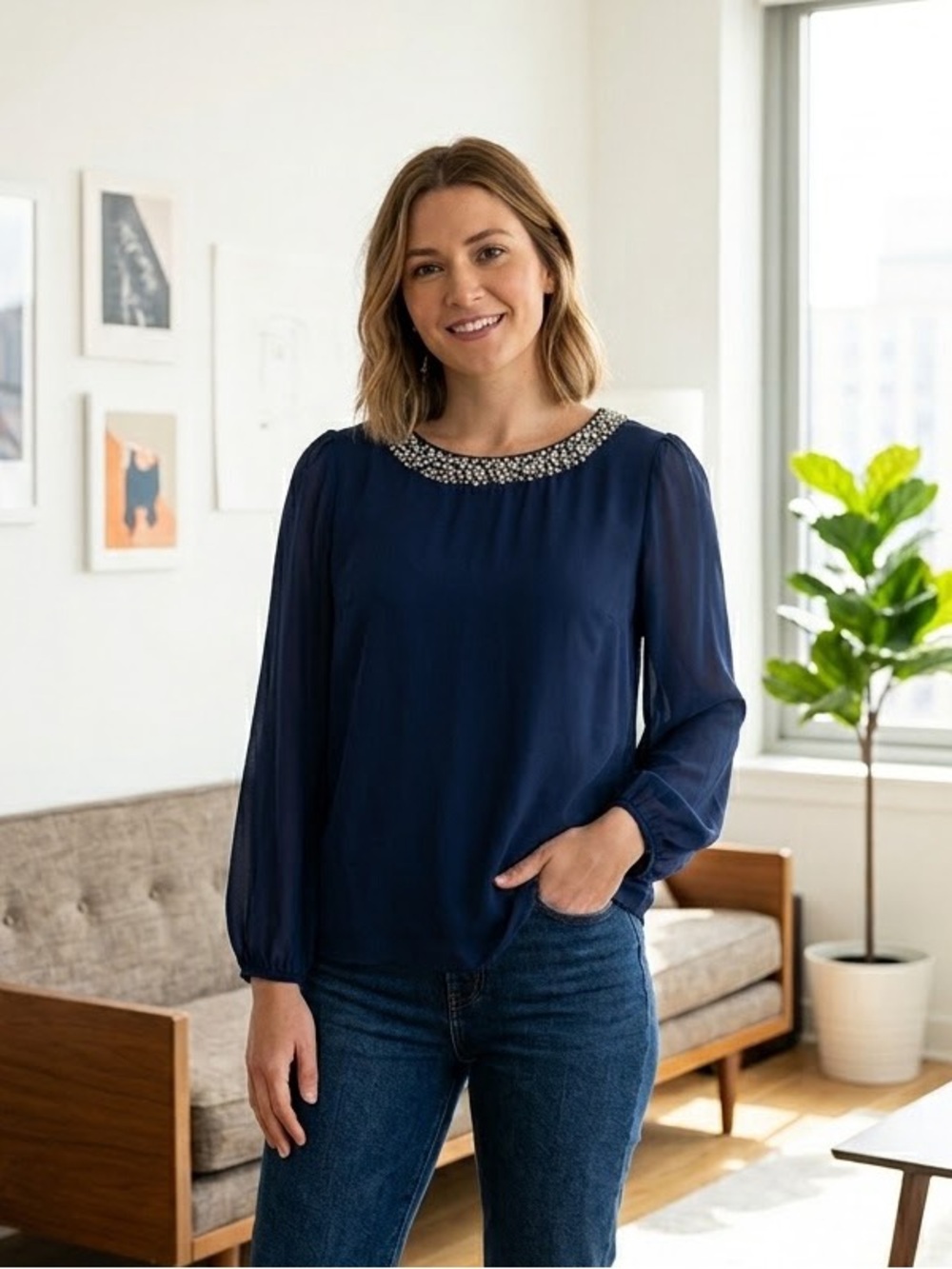 This is a Vince Camuto blue chiffon balloon sleeve beaded blouse NWT Sz S